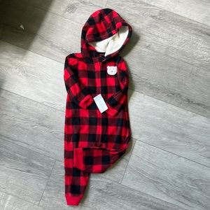 Carter’s cozy bear zip up onsie